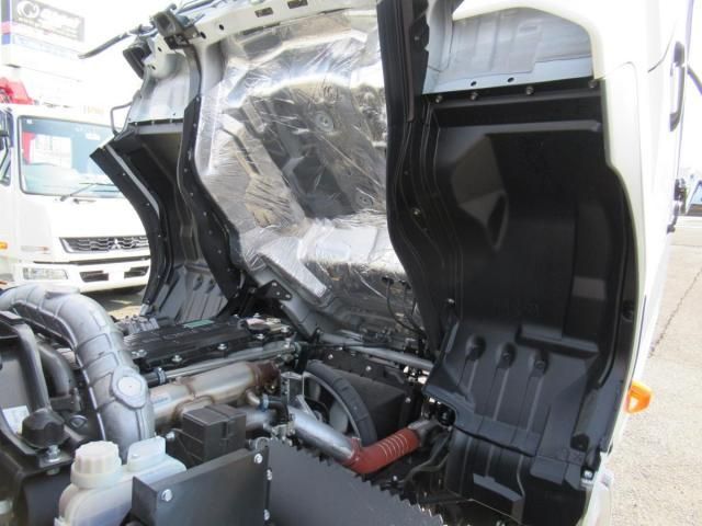 MITSUBISHI FUSOU FIGHTER 2025 Image 31