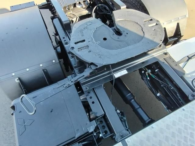 MITSUBISHI FUSOU SUPER GREAT 2025 Image 31