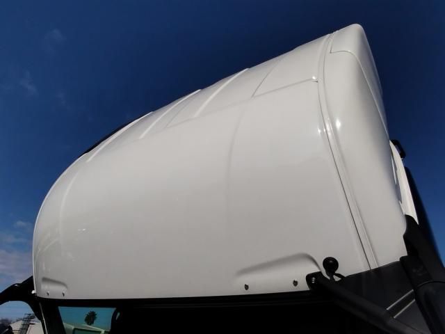 MITSUBISHI FUSOU SUPER GREAT 2025 Image 31