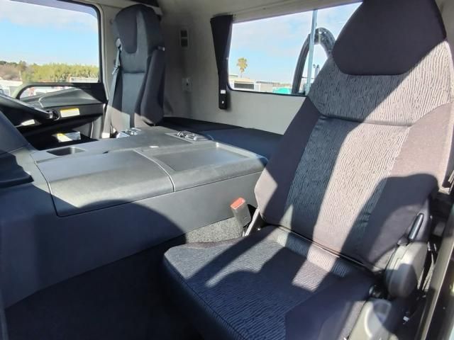 MITSUBISHI FUSOU SUPER GREAT 2025 Image 31