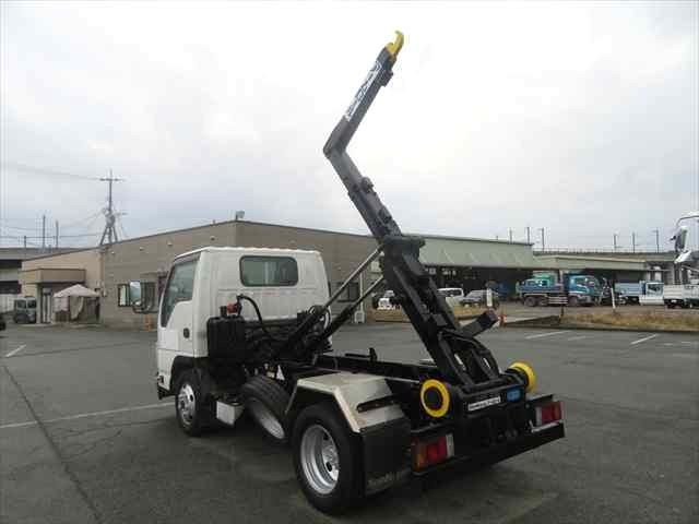 ISUZU ELF 2011 Image 31