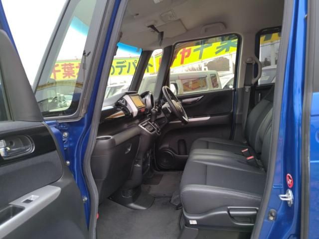 HONDA N BOX CUSTOM 4WD 2015 Image 31