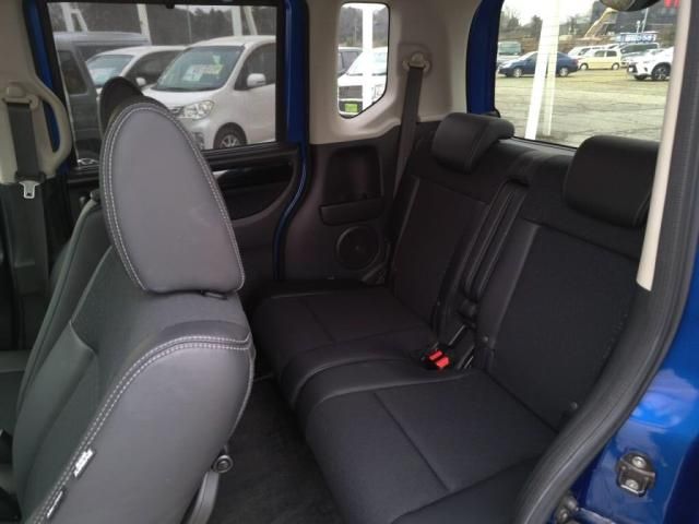 HONDA N BOX CUSTOM 4WD 2015 Image 31