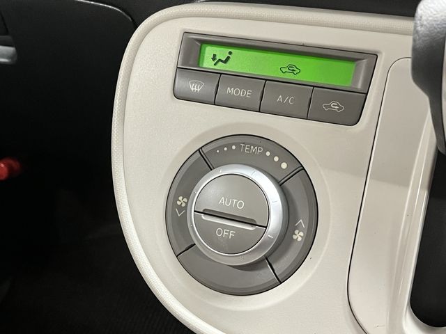 DAIHATSU MIRA COCOA 2014 Image 31