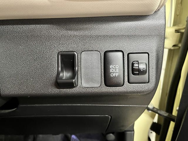 DAIHATSU MIRA COCOA 2014 Image 31