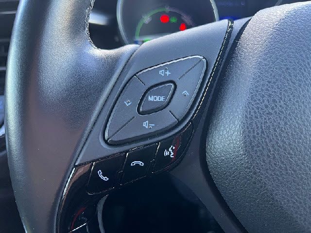 TOYOTA C-HR 2019 Image 31