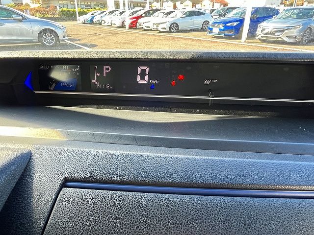 DAIHATSU TANTO CUSTOM 2021 Image 31