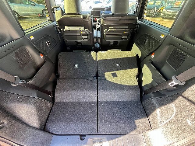 DAIHATSU TANTO CUSTOM 2021 Image 31