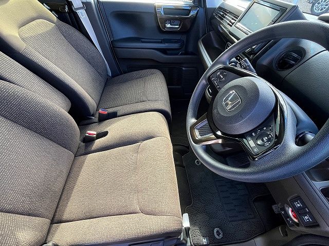 HONDA N BOX 2021 Image 31