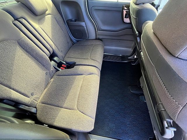 HONDA N BOX 2021 Image 31