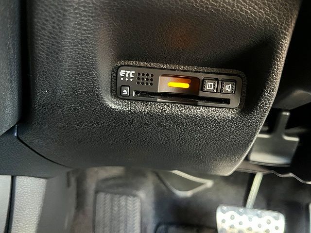 HONDA CIVIC HATCHBACK 2018 Image 31