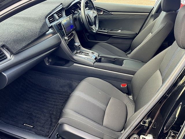 HONDA CIVIC HATCHBACK 2018 Image 31