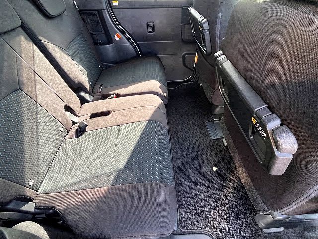 TOYOTA ROOMY 2023 Image 31