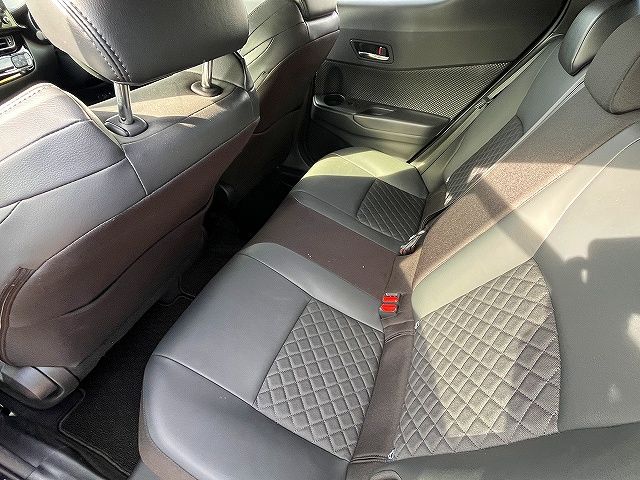 TOYOTA C-HR 2021 Image 31