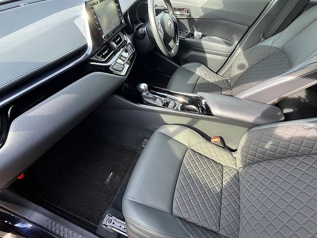 TOYOTA C-HR 2021 Image 31