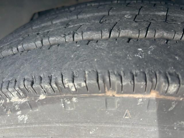 HINO DUTRO 2013 Image 31