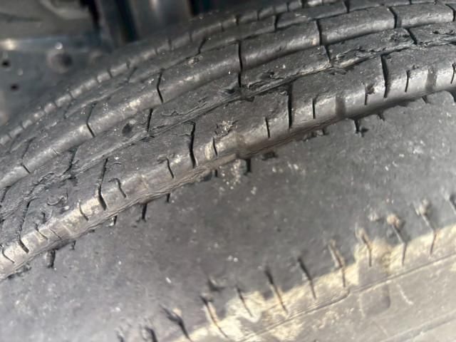 HINO DUTRO 2013 Image 31