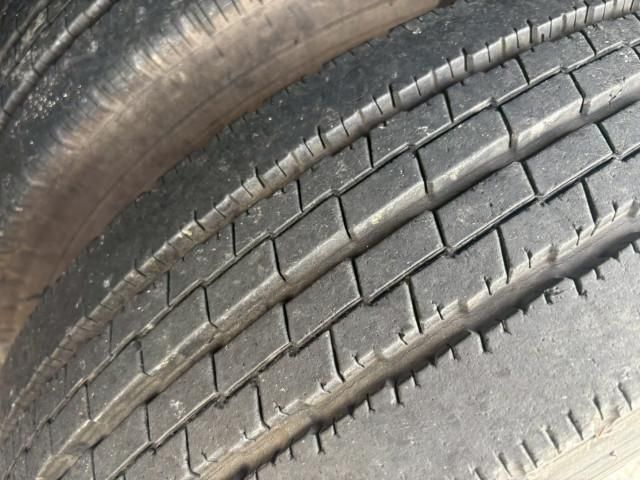 HINO DUTRO 2013 Image 31