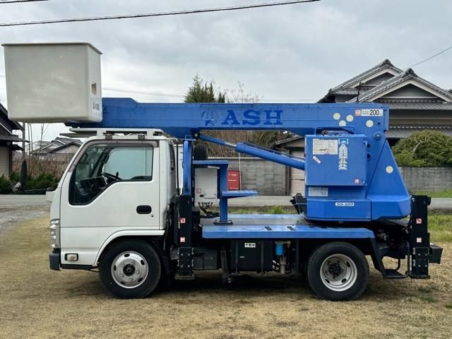 ISUZU ELF 2014 Image 31