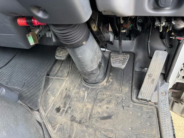 ISUZU ELF 2014 Image 31