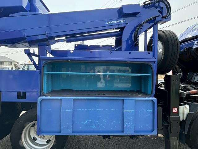 ISUZU ELF 2011 Image 31