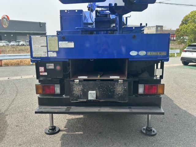 ISUZU ELF 2011 Image 31