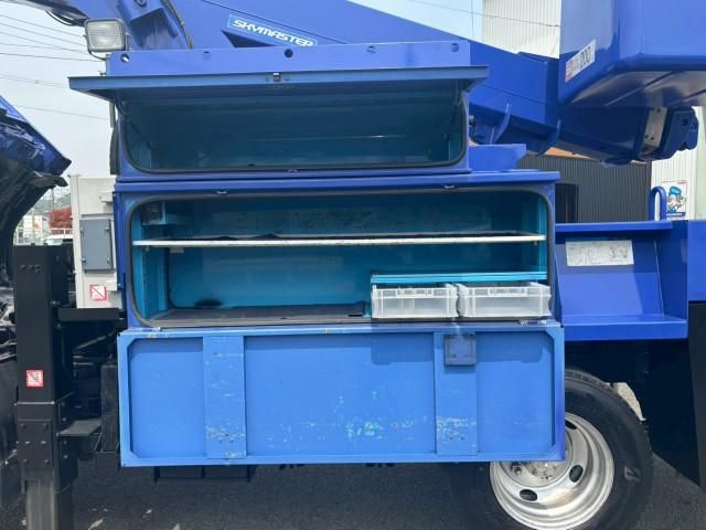 ISUZU ELF 2011 Image 31