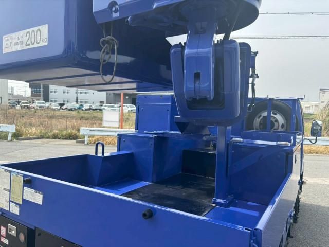 ISUZU ELF 2011 Image 31