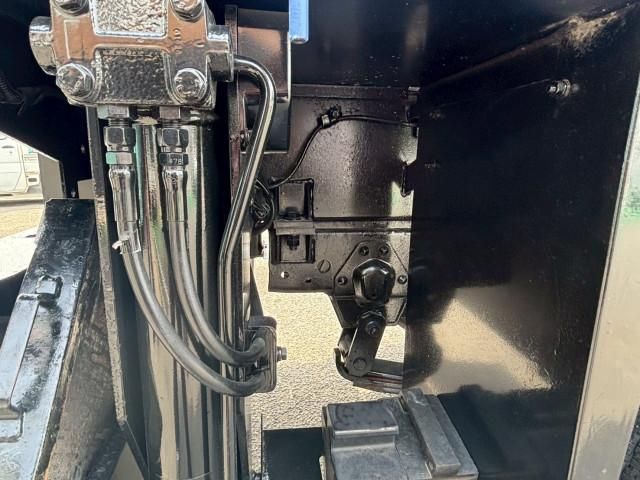 ISUZU ELF 2011 Image 31