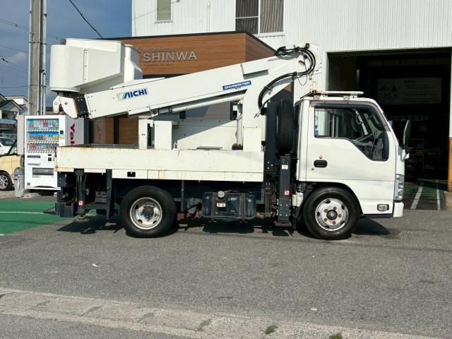 ISUZU ELF 2016 Image 31