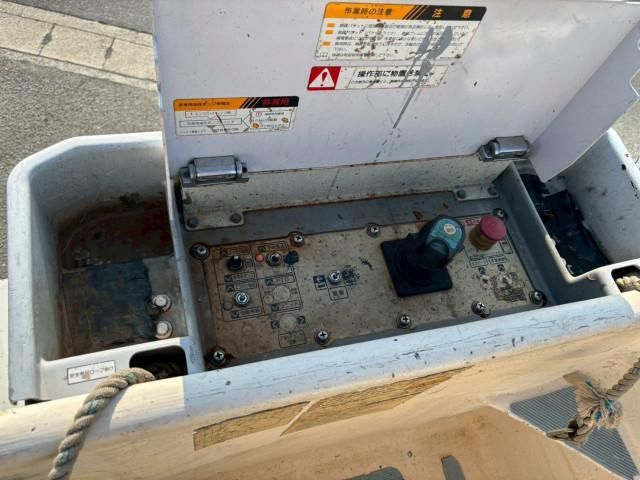 ISUZU ELF 2016 Image 31