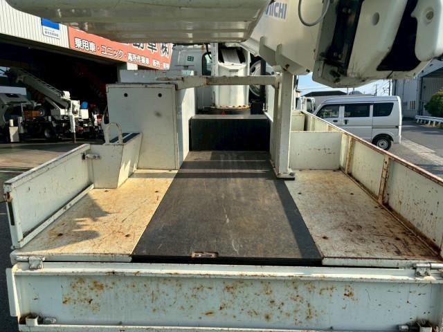 ISUZU ELF 2016 Image 31