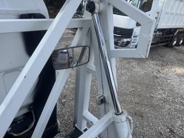 MITSUBISHI CANTER 2013 Image 31