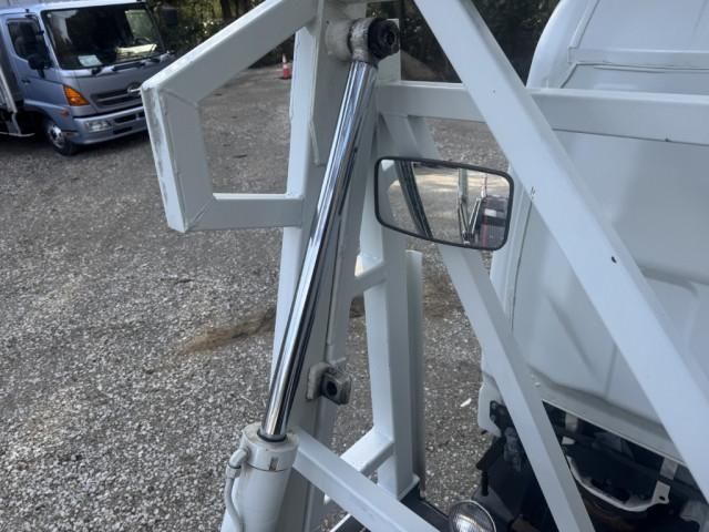 MITSUBISHI CANTER 2013 Image 31