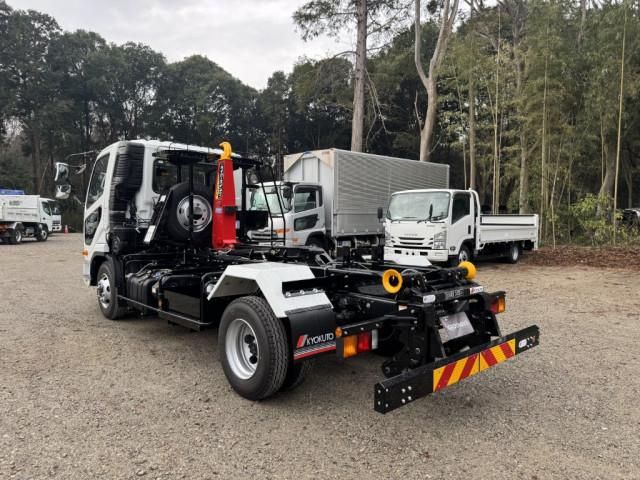 MITSUBISHI FUSOU FIGHTER 2025 Image 31