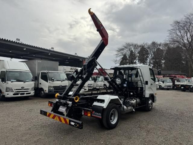 MITSUBISHI FUSOU FIGHTER 2025 Image 31