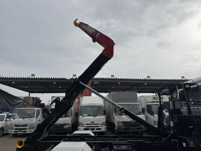 MITSUBISHI FUSOU FIGHTER 2025 Image 31