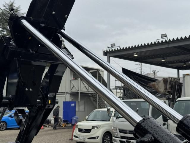 MITSUBISHI FUSOU FIGHTER 2025 Image 31