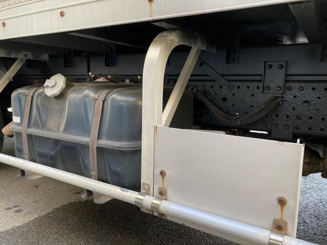 ISUZU ELF 2011 Image 31