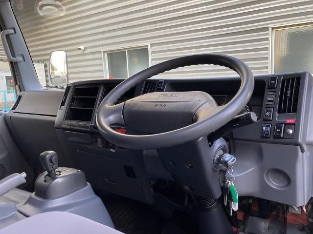 ISUZU ELF 2011 Image 31