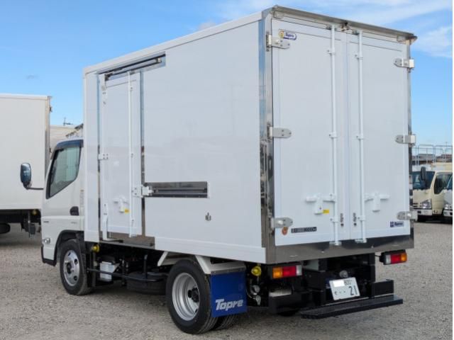 MITSUBISHI CANTER 2025 Image 31