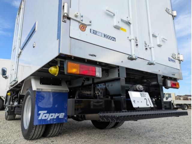 MITSUBISHI CANTER 2025 Image 31