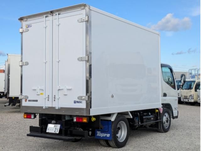 MITSUBISHI CANTER 2025 Image 31