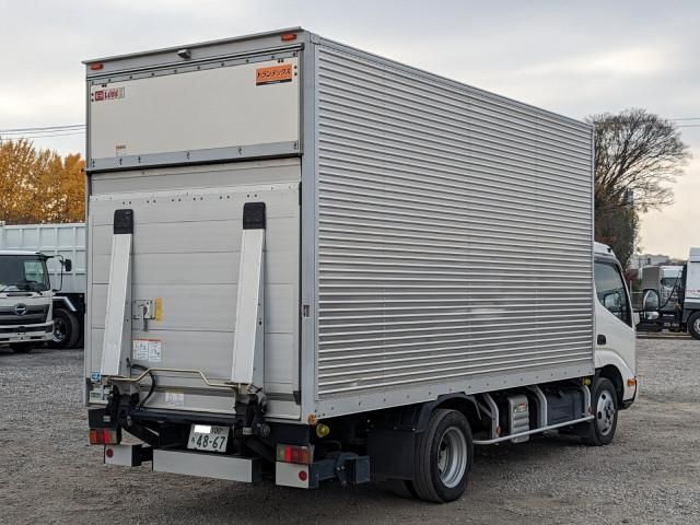 HINO DUTRO 2022 Image 31