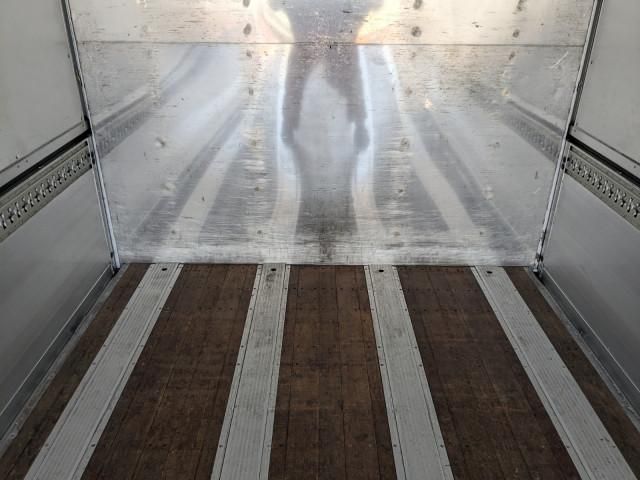 NISSAN DIESEL QUON 2014 Image 31