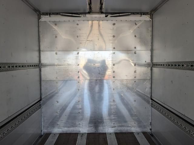 NISSAN DIESEL QUON 2014 Image 31