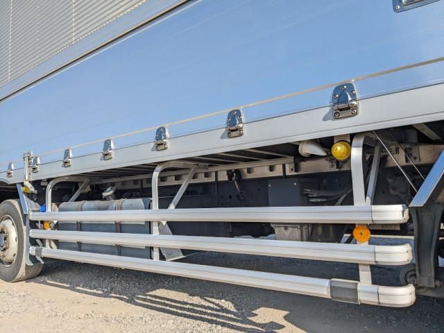 NISSAN DIESEL QUON 2014 Image 31