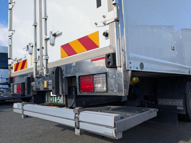 HINO DUTRO 2022 Image 31