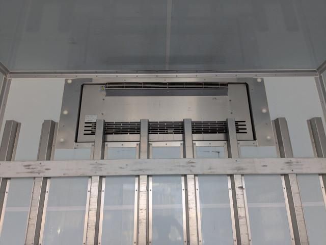 HINO DUTRO 2022 Image 31