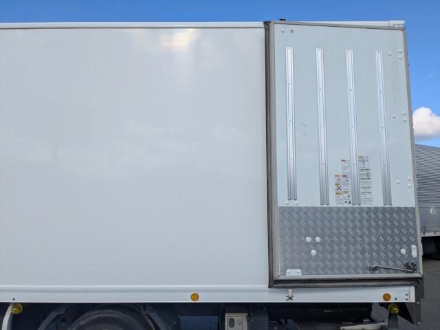 HINO DUTRO 2022 Image 31